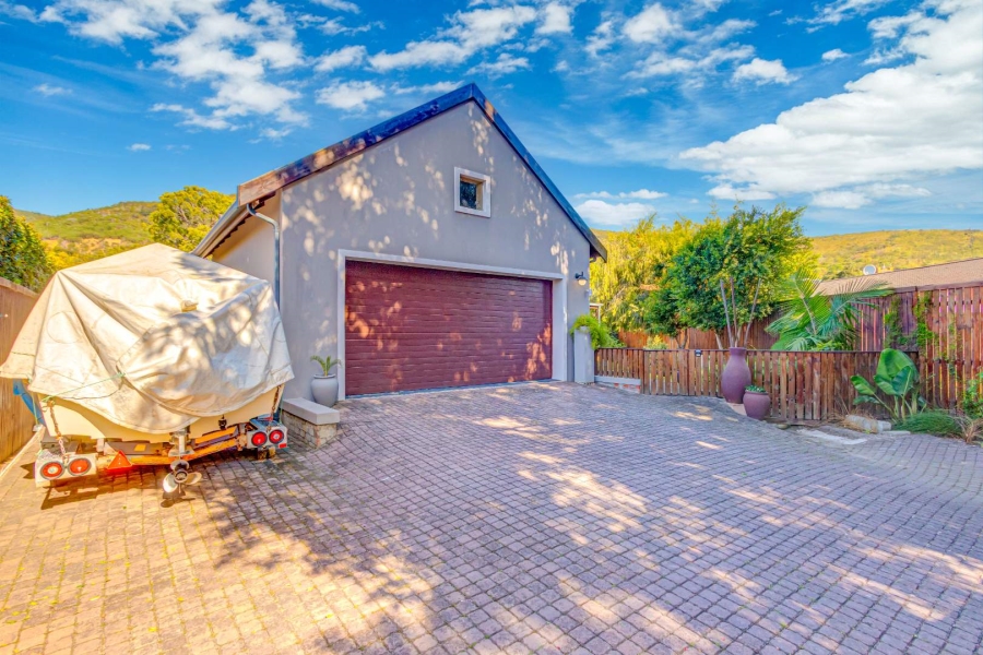 3 Bedroom Property for Sale in Brenton On Lake Western Cape